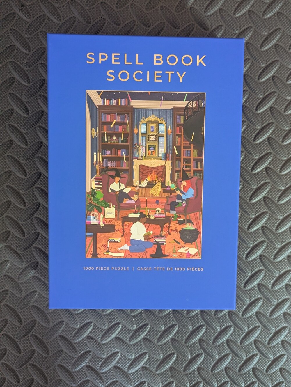 New - 1000 Piece Hobbry Puzzle - Spell Book Society